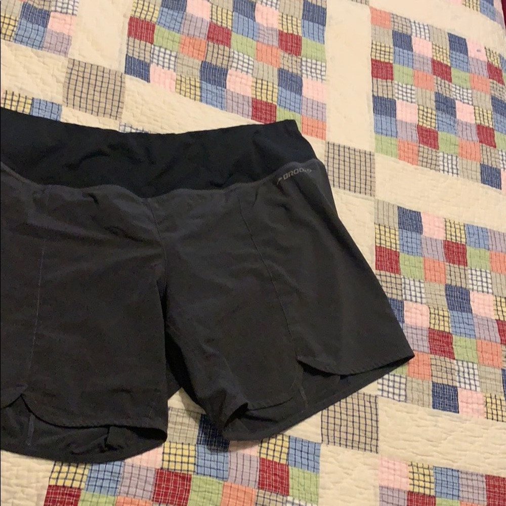 Brooks chaser 7 size xl charcoal color